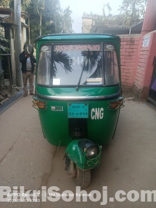 BAJAJ CNG